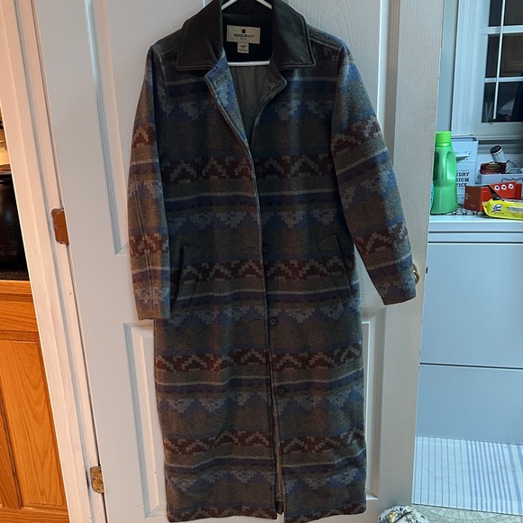 Woolrich Jackets & Blazers - VINTAGE WOOLRICH Women's Long Coat MEDIUM